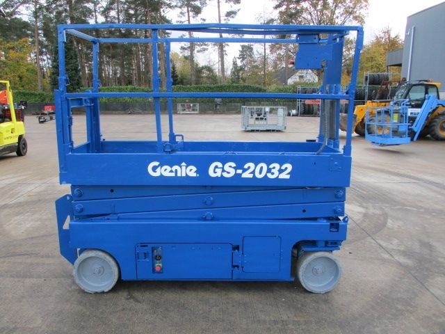 Genie GS 2032 (215)
