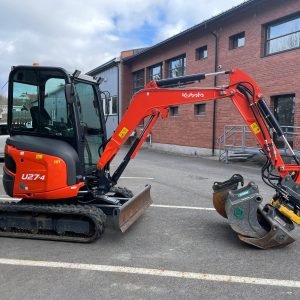 Kubota U27-4